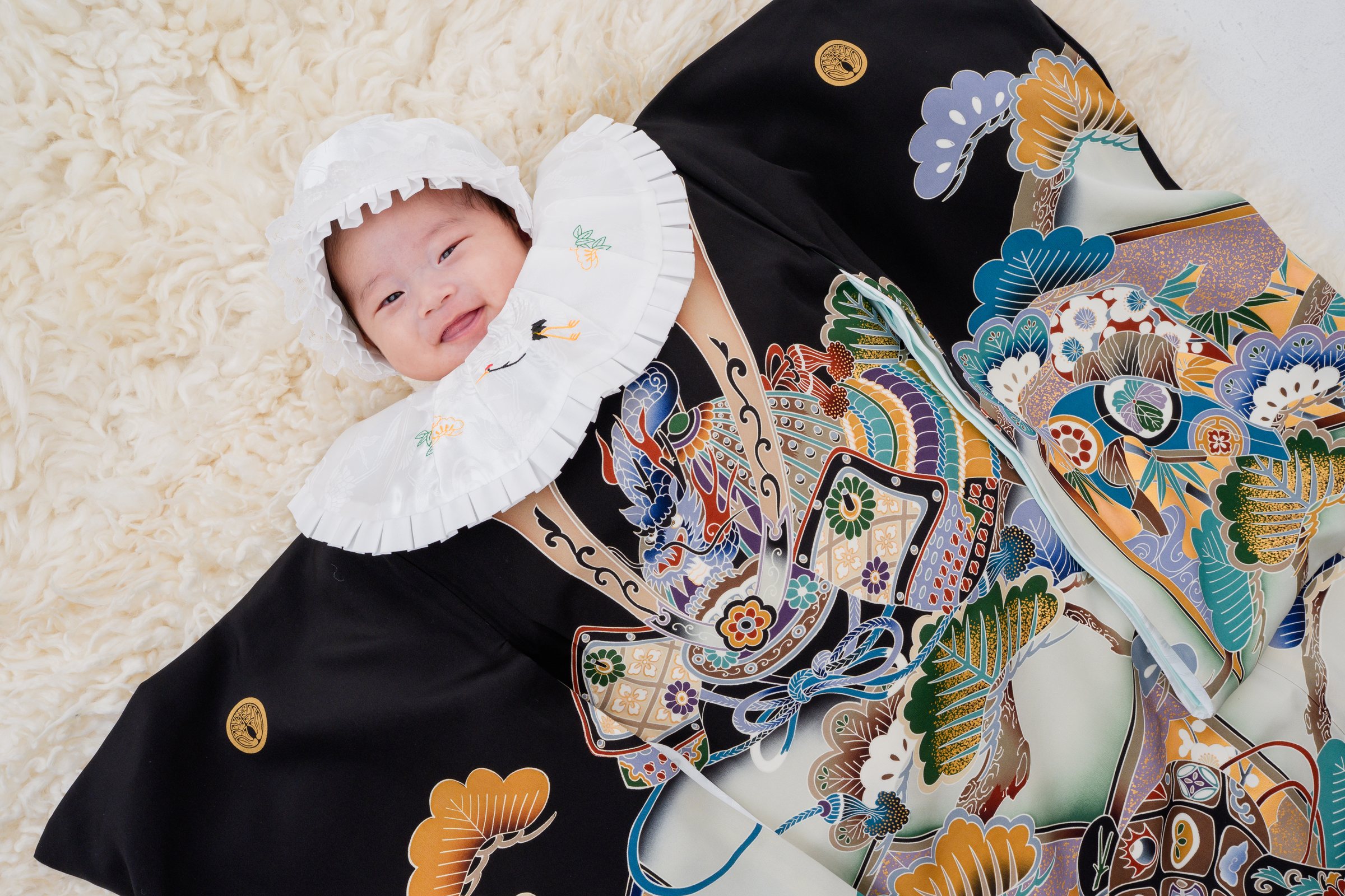 お宮参りの着物すがたの赤ちゃん(糸島写真館)